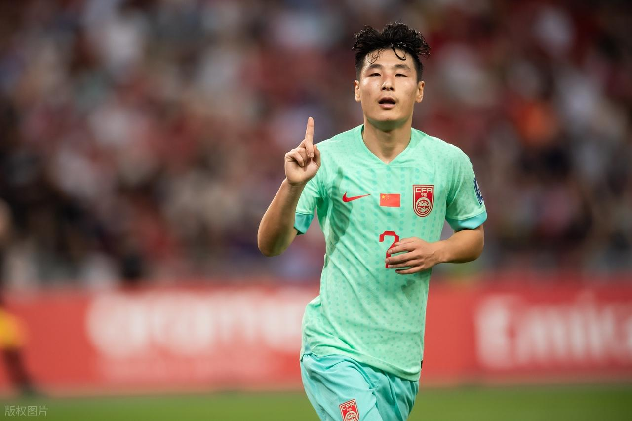 喜讯!武磊敲定在上港复出首秀时间,下个月踢亚冠有望披挂挑大梁